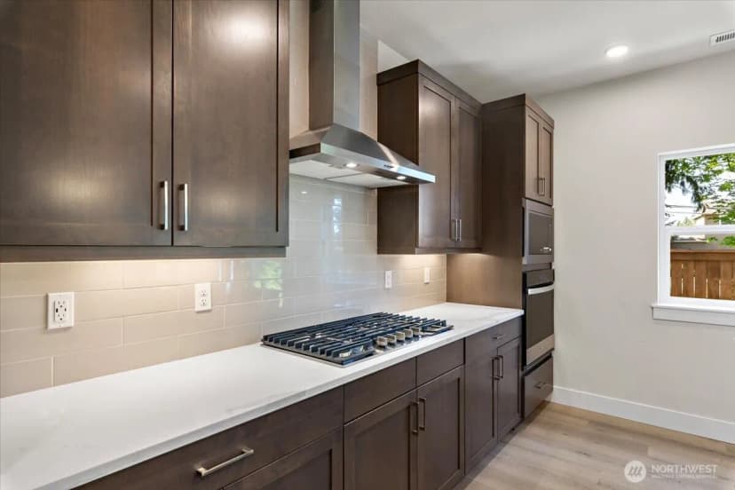Property photo for 17915 Sunset Road, Bothell photo 10