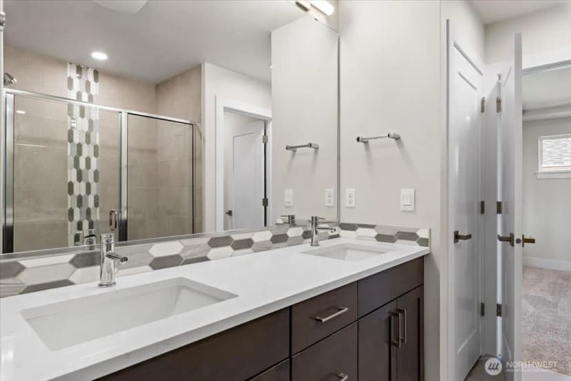 Property photo for 17915 Sunset Road, Bothell photo 25