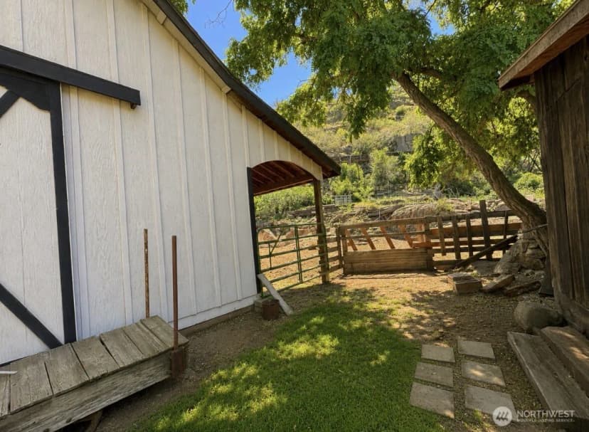 Property photo for 16 Mossy Rock Road, Oroville photo 7