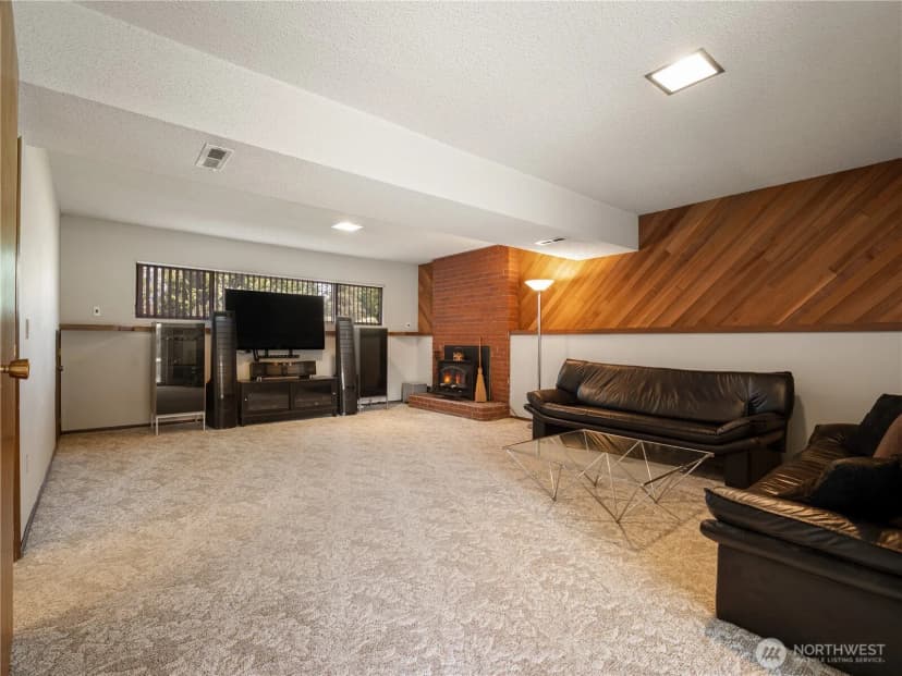 Property photo for 2103 Sw 306th Place, Federal Way photo 23