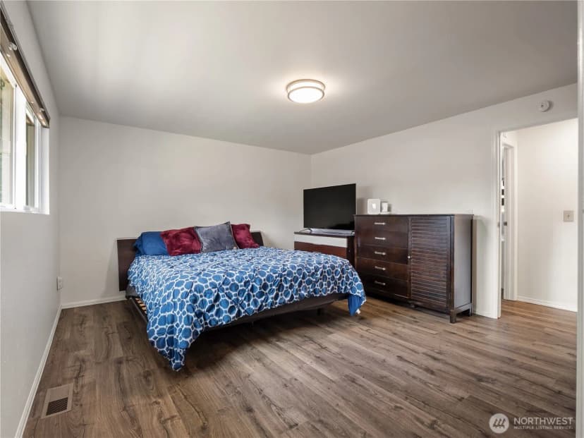 Property photo for 2103 Sw 306th Place, Federal Way photo 15