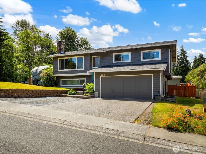 Property photo for 2103 Sw 306th Place, Federal Way photo 3