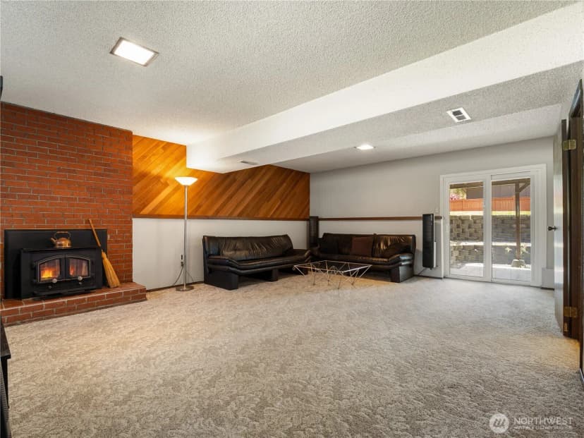 Property photo for 2103 Sw 306th Place, Federal Way photo 24