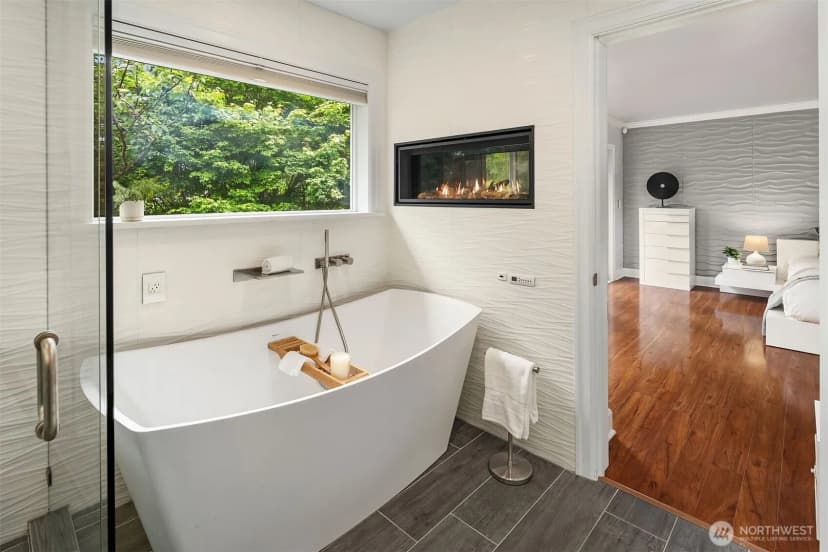 Property photo for 2607 W Newton Street, Seattle photo 24