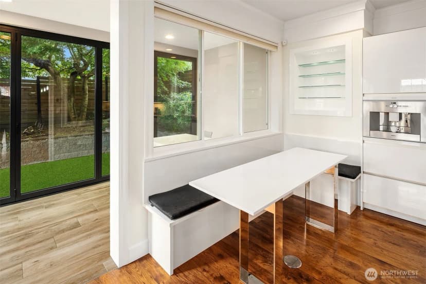 Property photo for 2607 W Newton Street, Seattle photo 15
