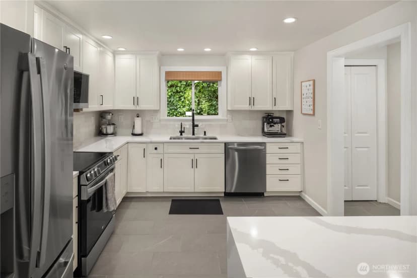 Property photo for 717 W Cremona Street, Seattle photo 15