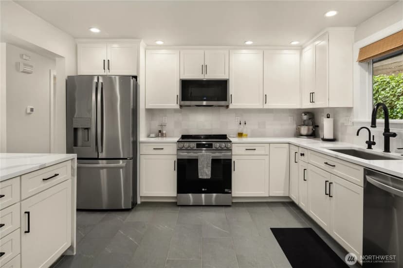 Property photo for 717 W Cremona Street, Seattle photo 14