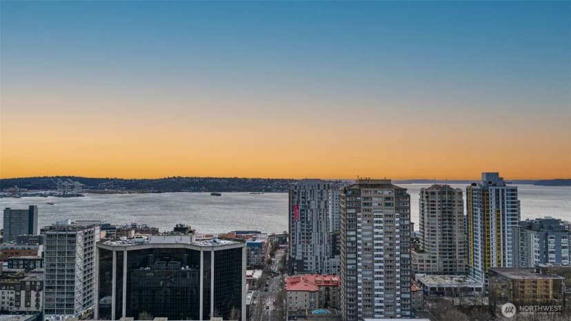 Property photo for 2510 6th Avenue #2504, Seattle photo 6