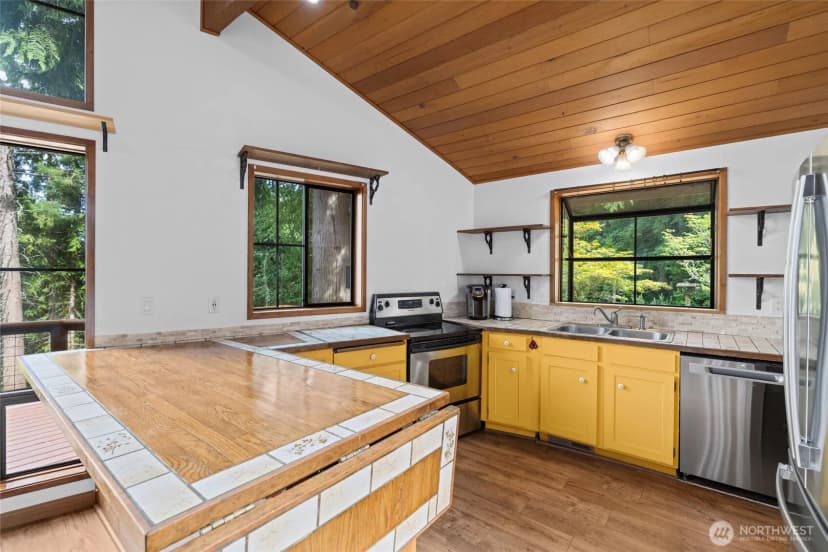 Property photo for 22426 Criddle Lane, Mount Vernon photo 18