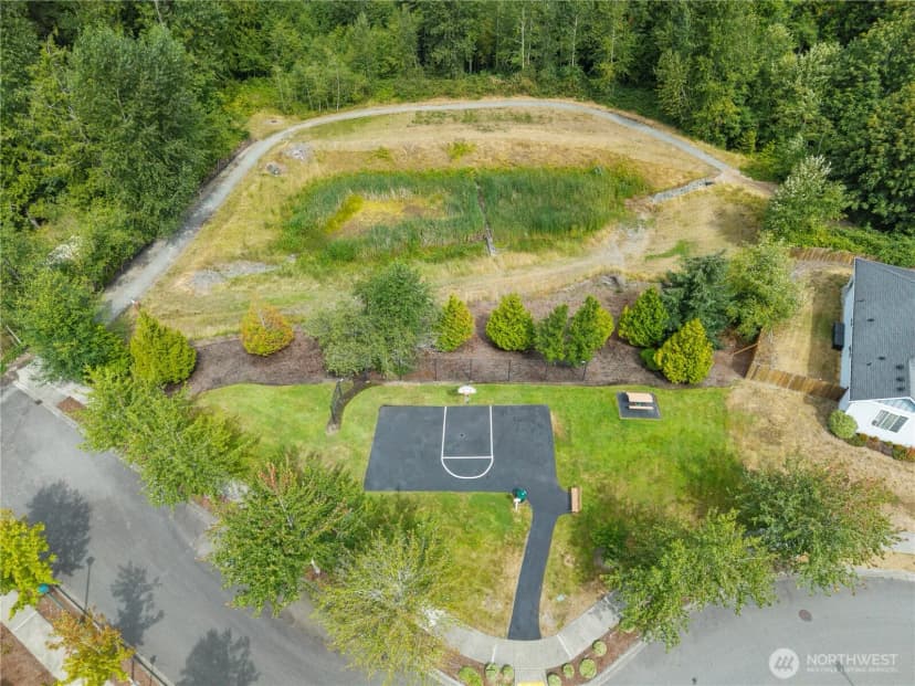 Property photo for 4737 Mount Baker Loop, Mount Vernon photo 21