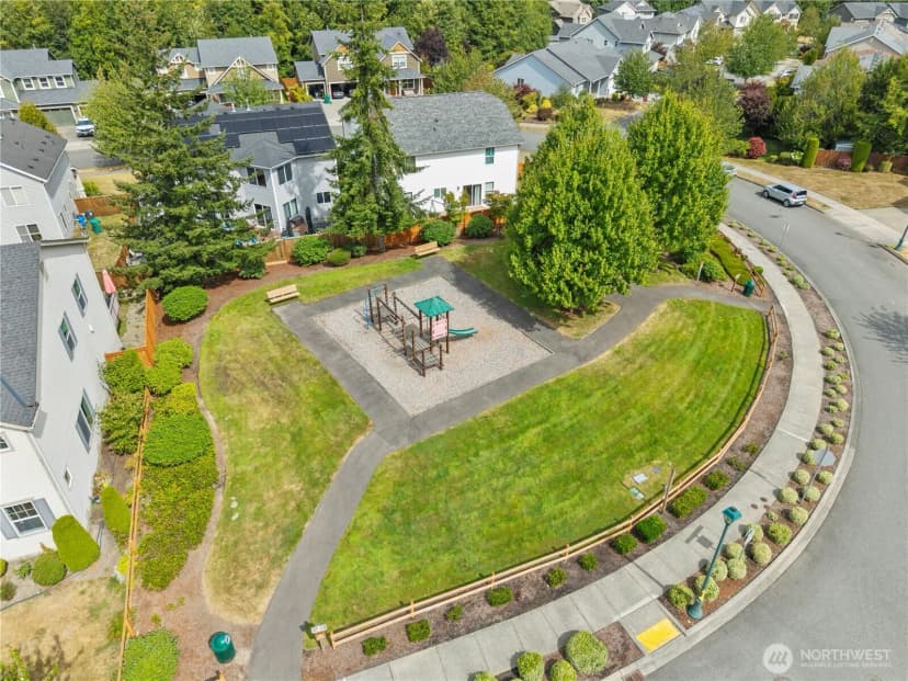 Property photo for 4737 Mount Baker Loop, Mount Vernon photo 22