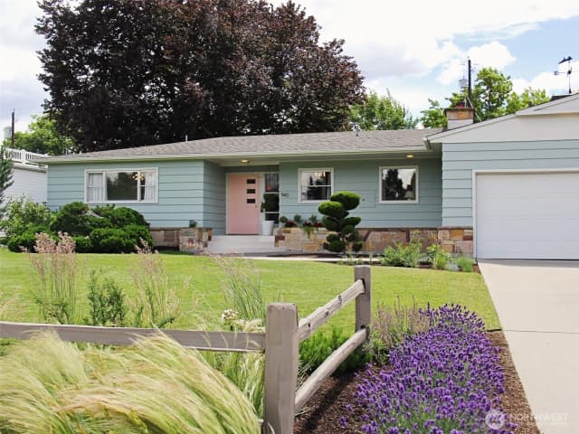 Property photo for 945 Idaho Street, Wenatchee