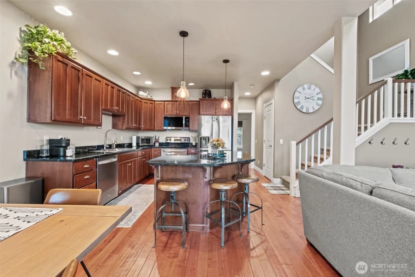 Property photo for 23325 Sunserra Loop Nw #a44, Quincy photo 12