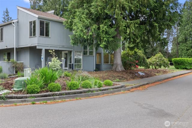 Property photo for 137 Fairway Drive, Sequim photo 2