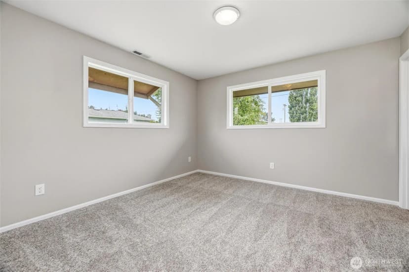 Property photo for 230 Cleveland Avenue, Sumas photo 16