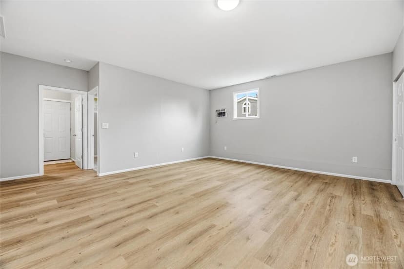 Property photo for 230 Cleveland Avenue, Sumas photo 24