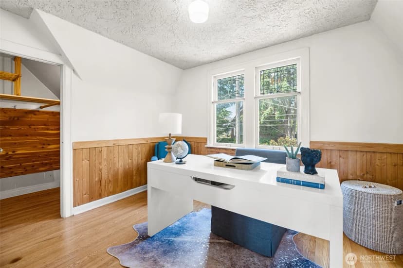 Property photo for 8248 16th Avenue Ne, Seattle photo 15