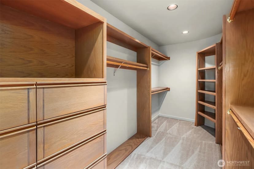 Property photo for 5414 154th Avenue Se, Bellevue photo 19
