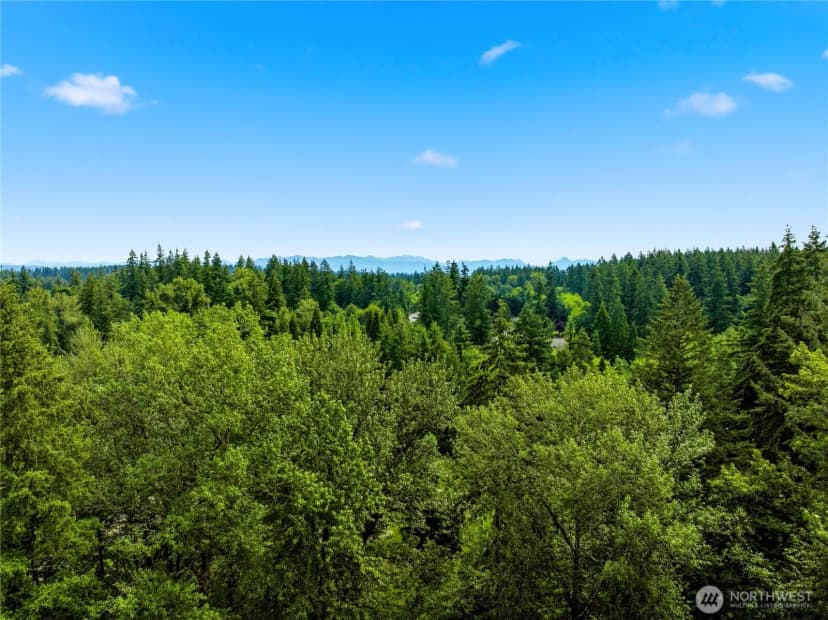 Property photo for 21 Xxx Ne 133rd Street, Woodinville photo 9