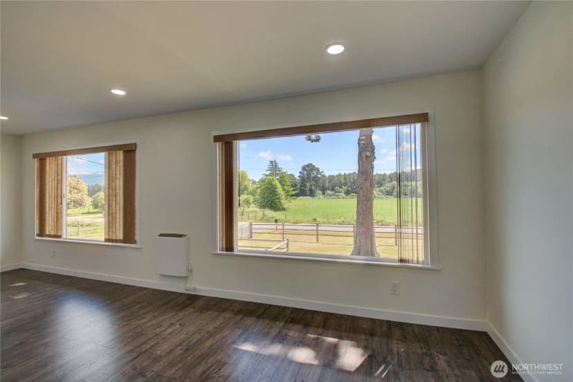 Property photo for 11132 Sterling Road, Sedro Woolley photo 12