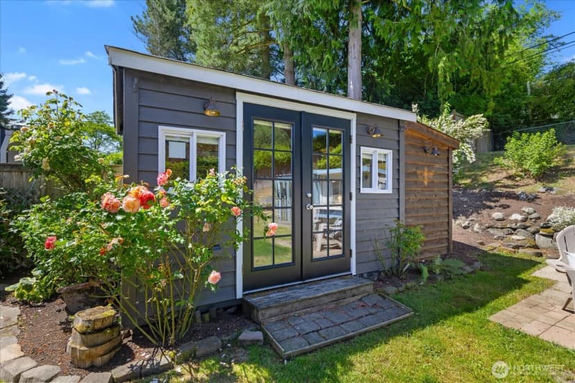Property photo for 16237 10th Avenue Ne, Shoreline photo 26