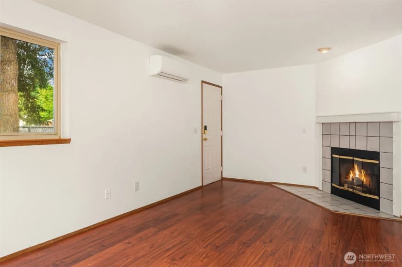 Property photo for 708 6th Avenue S #e101, Kent photo 5