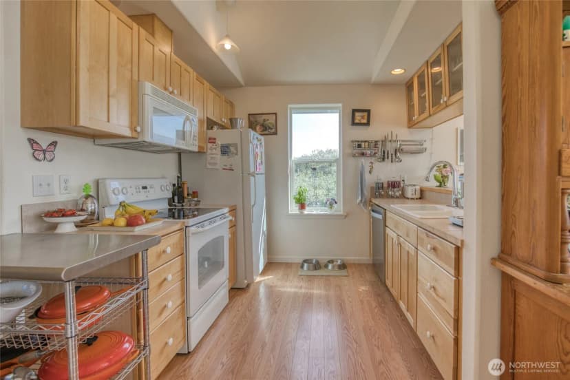 Property photo for 622 Ocean Shores Boulevard Sw, Ocean Shores photo 15