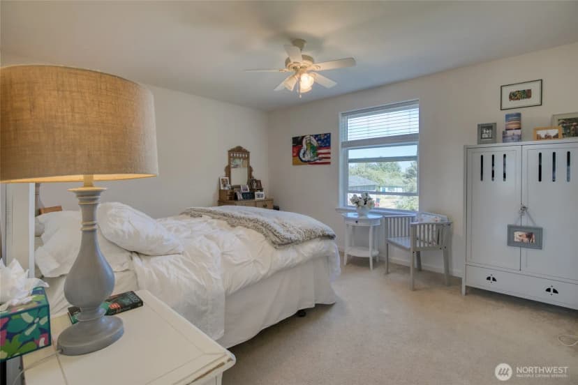 Property photo for 622 Ocean Shores Boulevard Sw, Ocean Shores photo 17