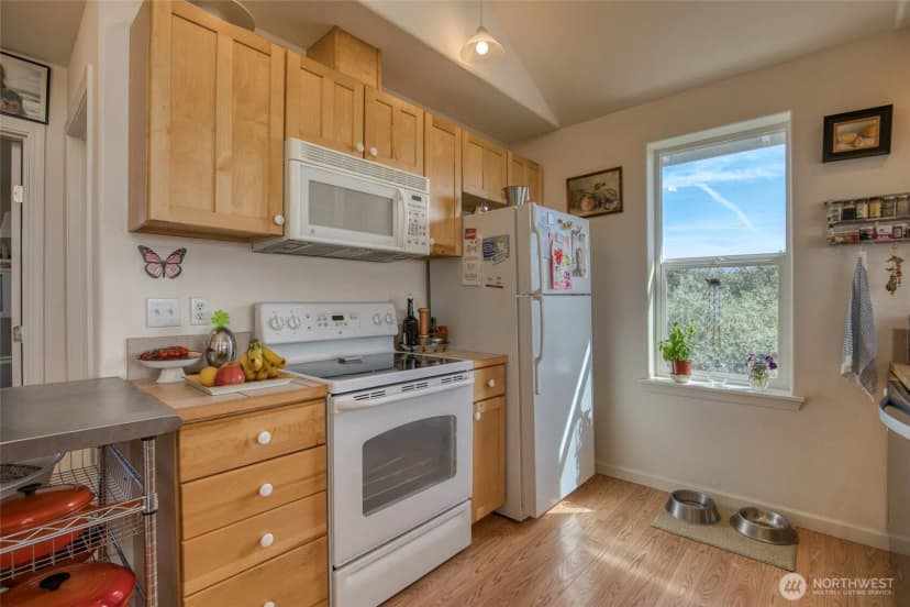 Property photo for 622 Ocean Shores Boulevard Sw, Ocean Shores photo 14