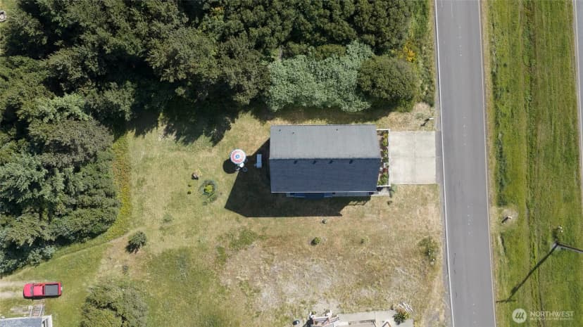 Property photo for 622 Ocean Shores Boulevard Sw, Ocean Shores photo 35