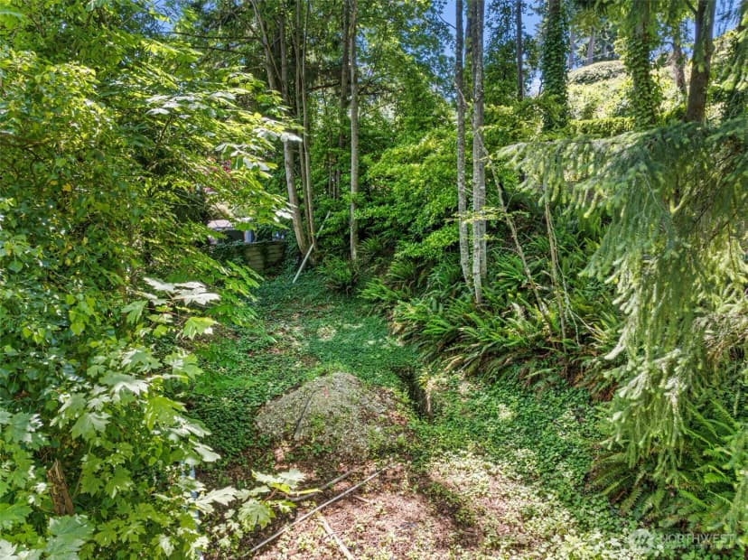 Property photo for 14447 Crescent Valley Road Ne, Olalla photo 4