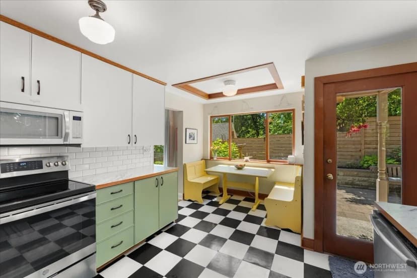 Property photo for 123 31st Avenue, Seattle photo 15