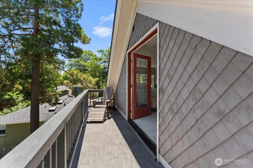 Property photo for 123 31st Avenue, Seattle photo 24