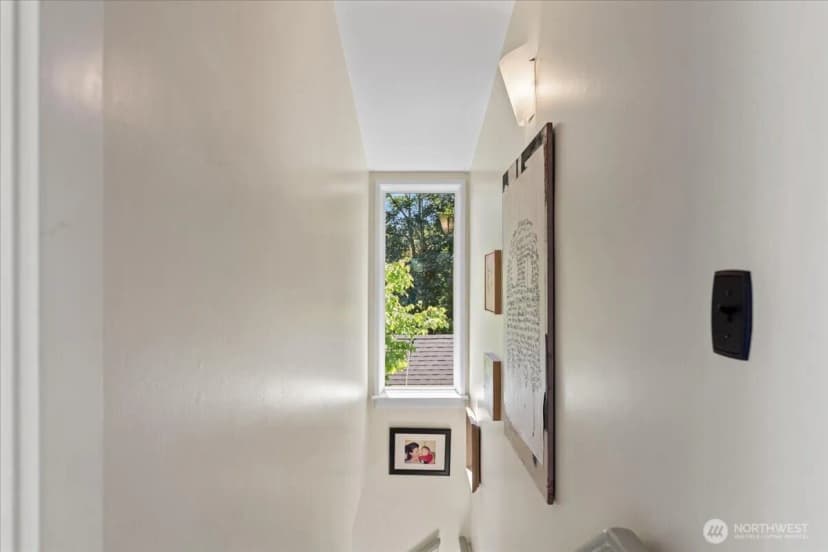Property photo for 123 31st Avenue, Seattle photo 22