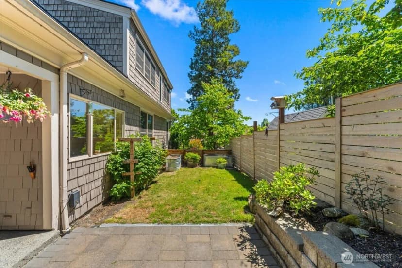 Property photo for 123 31st Avenue, Seattle photo 16