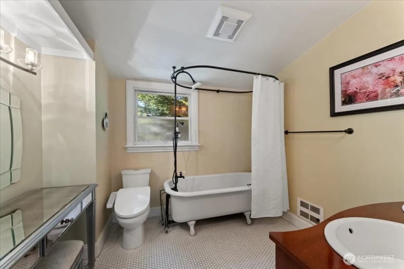 Property photo for 123 31st Avenue, Seattle photo 27