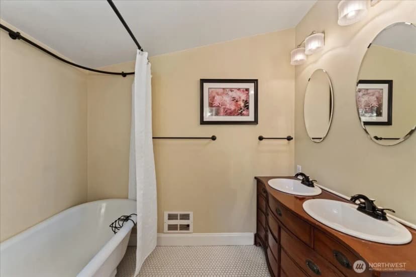 Property photo for 123 31st Avenue, Seattle photo 26