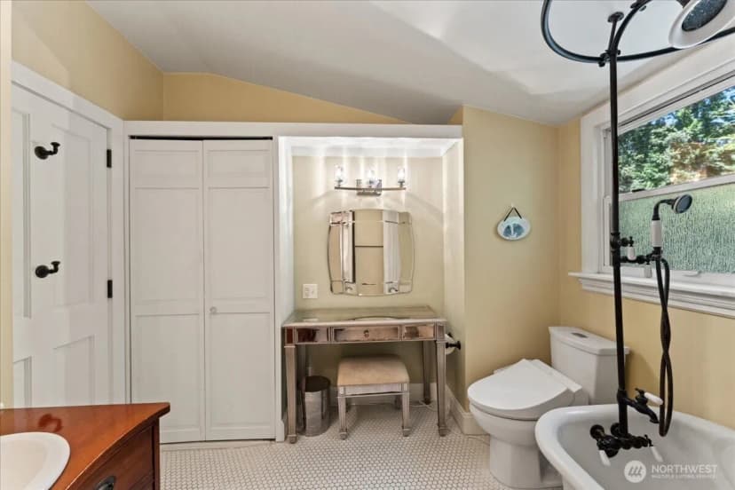 Property photo for 123 31st Avenue, Seattle photo 28