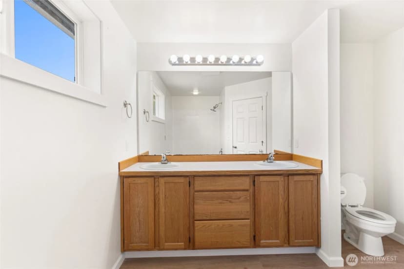 Property photo for 14909 87th Avenue E, Puyallup photo 11
