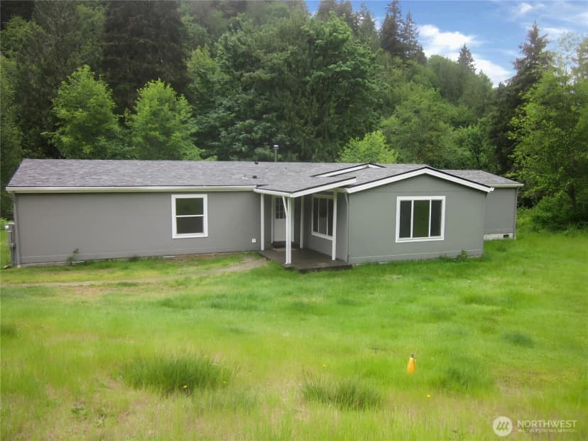 Property photo for 400 Fallert Road, Kalama
