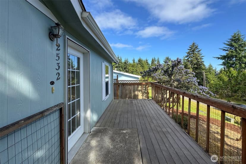 Property photo for 2532 W 16th Street, Port Angeles photo 4