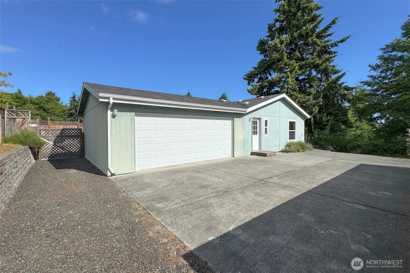 Property photo for 2532 W 16th Street, Port Angeles photo 37