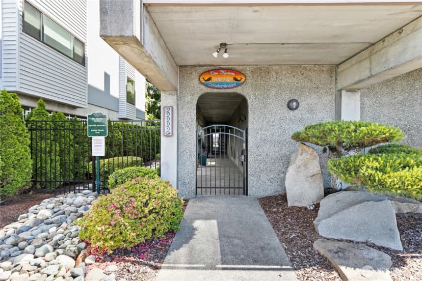 Property photo for 22222 Dock Avenue #2b, Des Moines photo 15