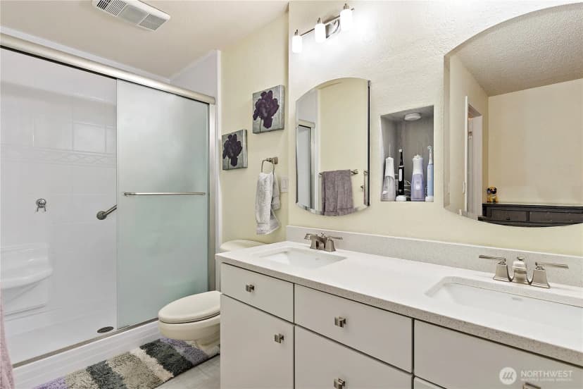 Property photo for 22222 Dock Avenue #2b, Des Moines photo 10