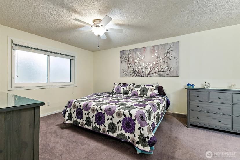 Property photo for 22222 Dock Avenue #2b, Des Moines photo 8