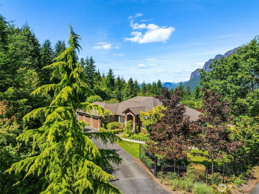 Property photo for 42520 Se 149th Place, North Bend photo 2