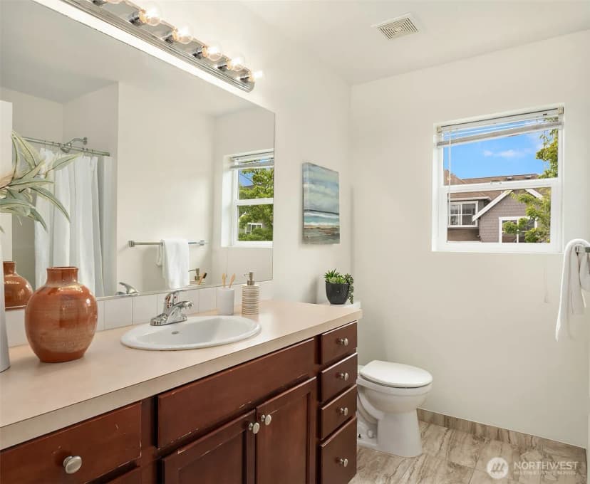 Property photo for 2422 Ne Keystone Court, Issaquah photo 26
