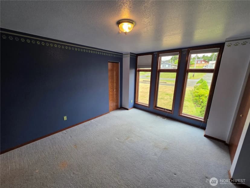 Property photo for 1133 Olympus Avenue, Port Angeles photo 22