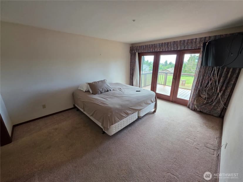Property photo for 1133 Olympus Avenue, Port Angeles photo 17