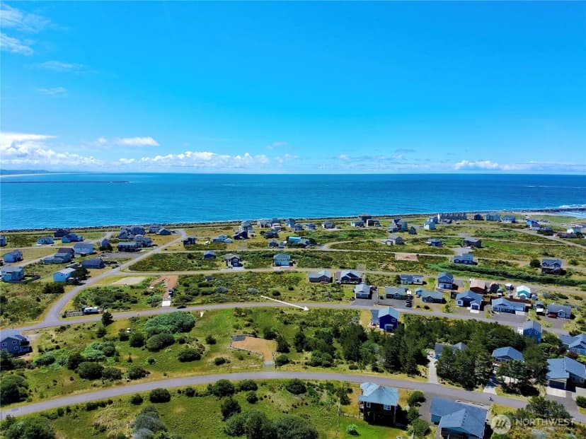 Property photo for 444 S Portal Loop Sw, Ocean Shores photo 19